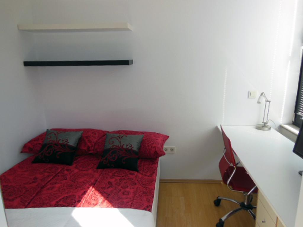 Ai Apartments Любляна Экстерьер фото